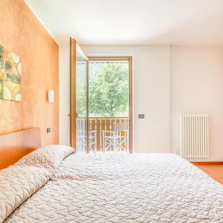 Apartahotel Toli 3*