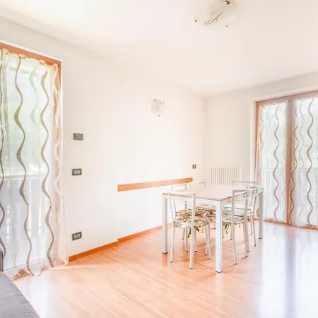 Toli Apartahotel